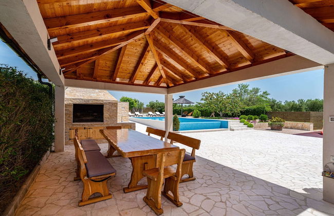 Modern Holiday Home in Pristeg With Pool - Foto 26