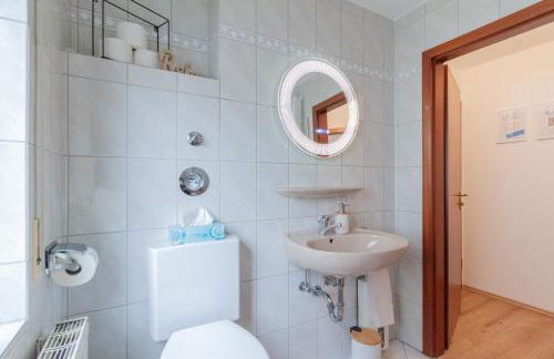 nJoy! Business Apartment Grafenau - Daimler & Parkplatz - Foto 10