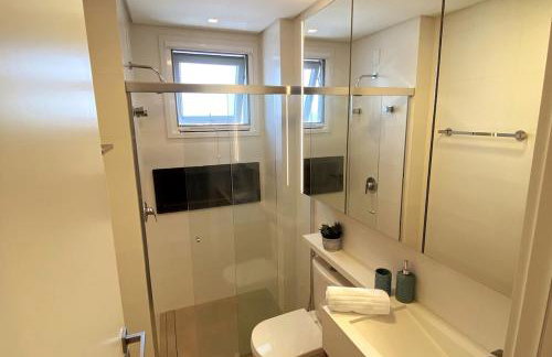 Apartamento moderno com 2 quartos, a 800m da praia Jurerê Internacional - Foto 23