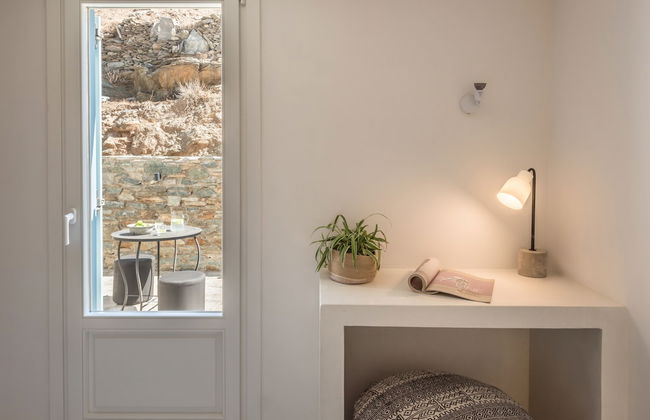 Eneos Kythnos Beach Villas - Photo 23