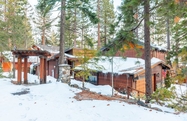 Frosted Shore by Avantstay Luxury Lake Views - Photo 40