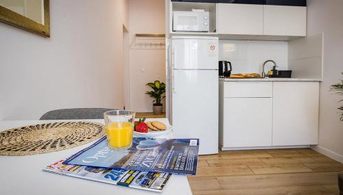 UnitApartments Studio Warszawa Zachodnia - blisko komunikacji lotnisko Chopina Blue City MGR - Foto 5, stove