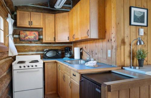 Historic Alpine Lodge Rental near Jackson Hole, Wyoming - Photo 26