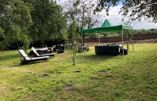 The Wing at Brook Hall nr York & Leeds - FREE hot tub - Foto 19