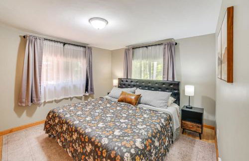 Walk to Water Lake House in Suring! - Foto 10