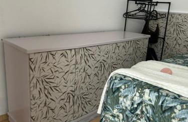 Casa aconchegante no caminho da fé, perto do lago - Foto 22