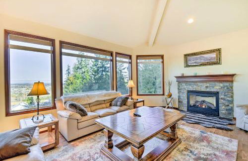 Stunning Sequim Hideaway with Hot Tub and Views - Foto 5