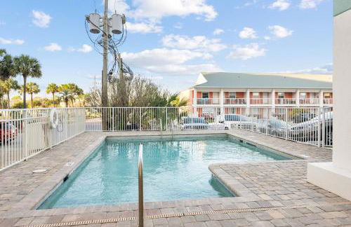 SeaGlass - Oceanfront with expansive balcony - Foto 43