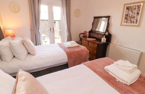 The Paddock - Foto 25