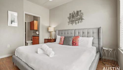 King Beds and Patio Dining in ATX West Campus Gem - Foto 3