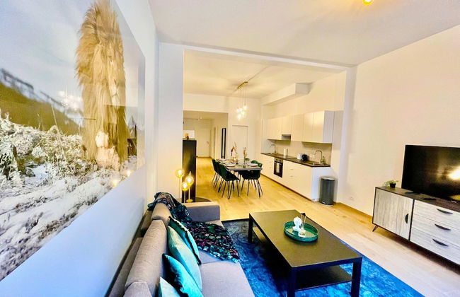 Luxury 2BR 2BA Near Fashion District by Oneluxstay - Foto 17