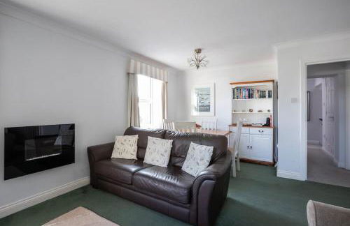 Fabulous High Street Townhouse With Stunning Views & Parking at 'Eagles Nest' - Foto 14