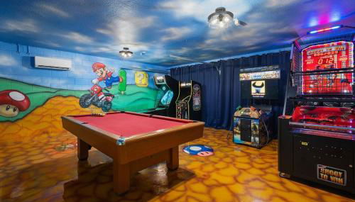 Cozy 6br Home w/ Private Pool Spa in Windsor Hills - Foto 4