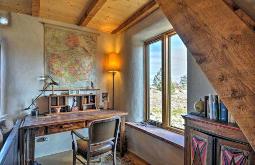 Solar-Powered Rocky Mountain Retreat for an Off-Grid Vacation in Colorado - Photo 17