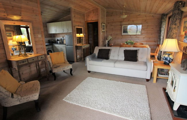 Lodge in Appledore Near Camber Sands Beach - Photo 6