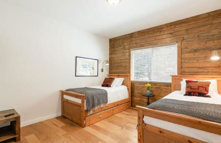 Teddy by AvantStay Majestic Cabin in Big Bear w Balcony - Foto 32