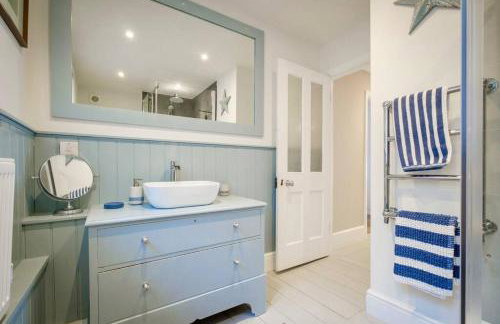 Mesmerising sea views - Penrose - above the beach Cornwall. - Foto 6