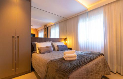 Luxuoso Apto Em Frente Ao Shopping Curitiba - Piscina, Academia e Sauna - Foto 33