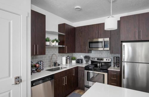 Luxury Place Next to UVU - Photo 63