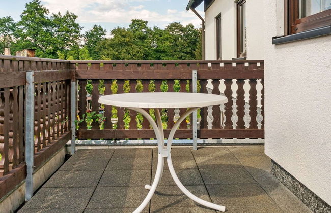 Garden View Apartment in Erzgebirge near Forest - Foto 36