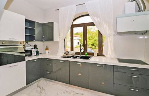 Pet Friendly Home In Jurdani With Sauna - Foto 8