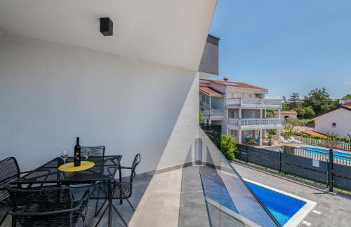 Apartments Villa "Aurea" with pool - Photo 15