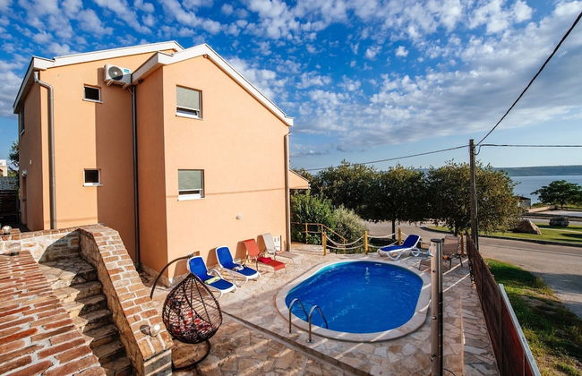 Holiday Home in Jasenice With Garden - Foto 1