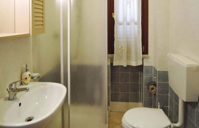 Apartment in Vinci With Pool & Wellness - Foto 14