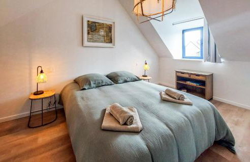 4 Bedroom Amazing Home In Plouézec - Foto 23