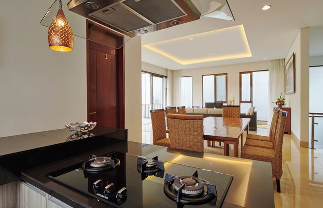 Chamomile Hill View 6BR Villa pool and movie room - Photo 36