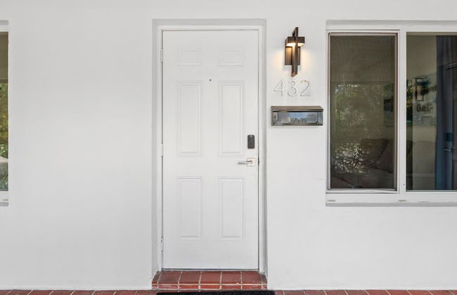 Uhost AI 1B Retreat Fully Equipped w Patio - Foto 30