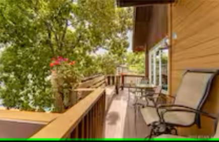 Sandy beach water toys great dock - Foto 14