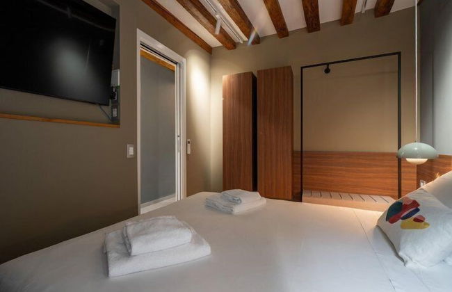 Venice Jewel Canal View - Photo 2