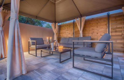 Nice Home In Kozino With Wifi - Photo 8