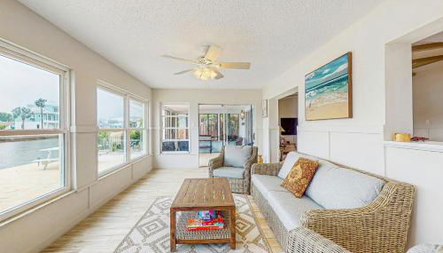 Sunsets and Dolphins - Foto 2