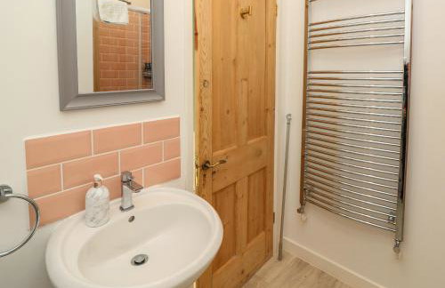 1 Star Cottages - Photo 28
