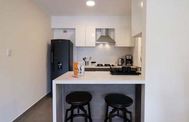 w Minimalist 2BR in Miraflores - Photo 15