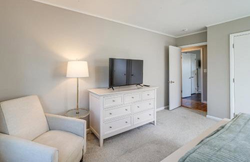 Pet-Friendly Home with Yard 8 Mi to Downtown Tulsa! - Photo 18