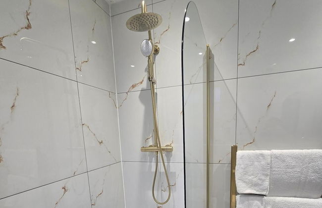 1BR Sleeps6 Elizabethline Ws98 - Photo 10