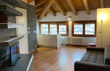 Interno 8 appartamento con box auto privato gratuito - Foto 1