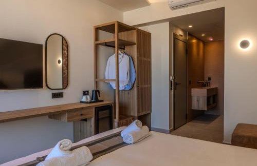 Stella Maria Hotel & Suites - Photo 24