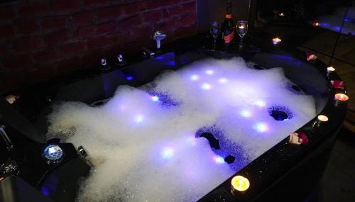 Apartament z jacuzzi w centrum Sanoka - Foto 4