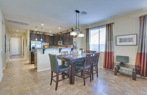 Near Estrella Mtn! Desert Escape with Outdoor Oasis - Foto 8