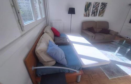 Cosy 2 BR, La Défense, 5 min walk metro+parking - Foto 13