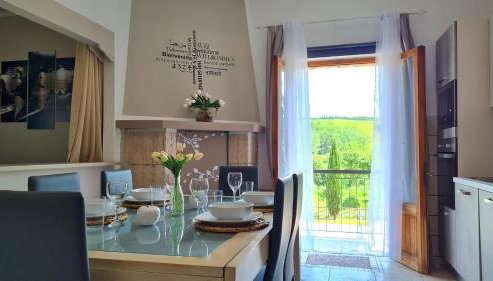 VAL D'ORCIA DELUXE 3 incantevole casa con vista sulle colline, WiFi e parcheggio - Foto 5