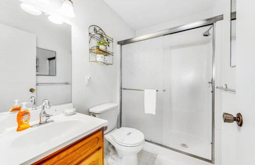 Cove House - Photo 8