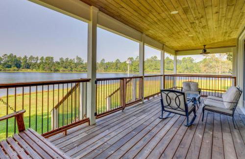 Escape to Nature Lakefront Jay Cottage with Views! - Foto 17