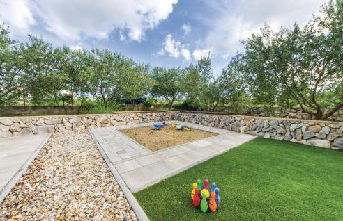 Two-Bedroom Holiday Home In Biograd - Foto 17