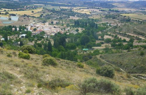 CASERIO INAZARES - CASAS DE MONTAÑA CON CHIMENEA Y NIEVe - Foto 33