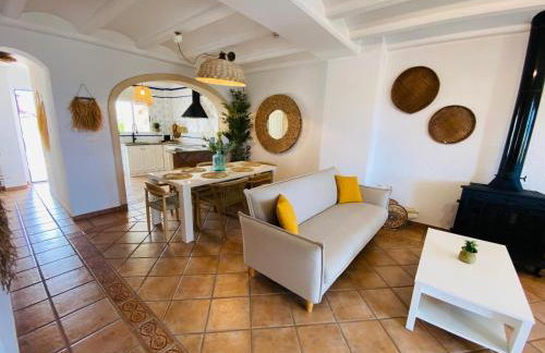 Villa AMANAY a Primera Línea de Playa con Piscina Privada By XimoApartments - Foto 8